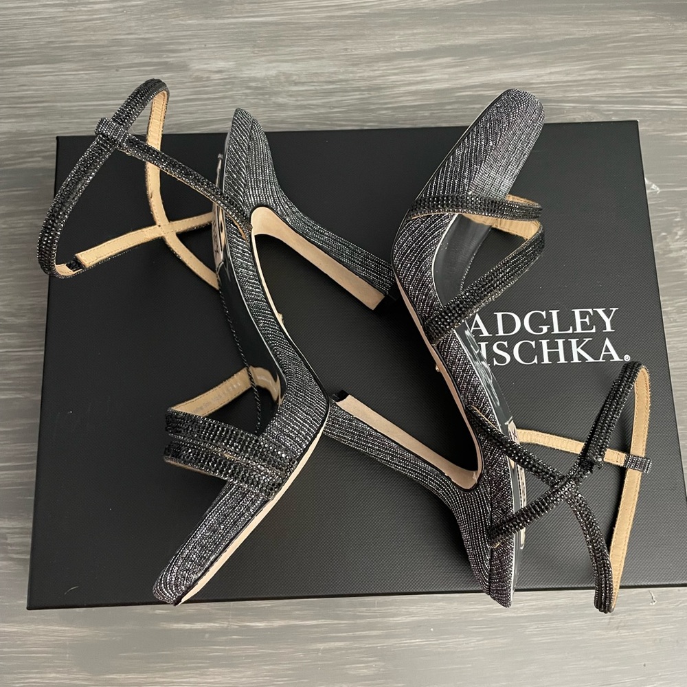 NIB Badgley Mischka Urbana stiletto heels - Picture 8 of 16